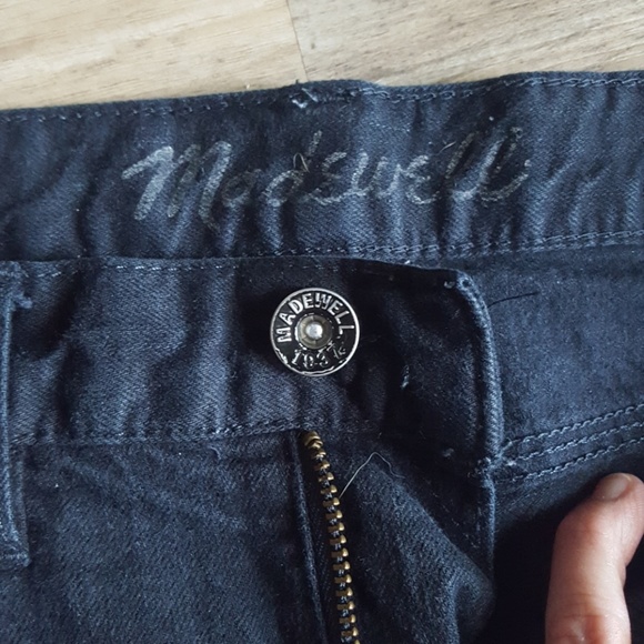 Madewell Black Denim Shorts Size 27 - Picture 2 of 5